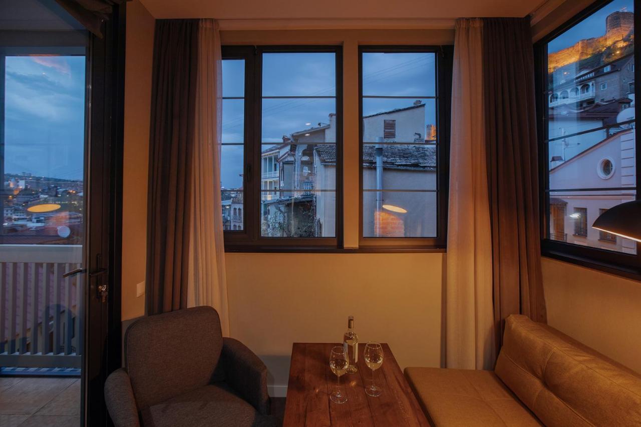 Tbilisee Hotel Тбилиси Экстерьер фото