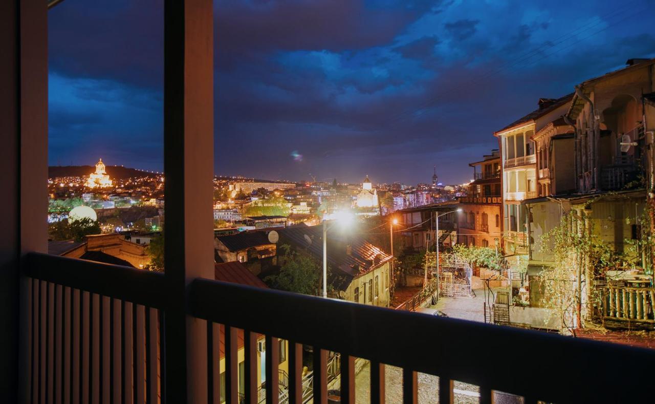 Tbilisee Hotel Тбилиси Экстерьер фото