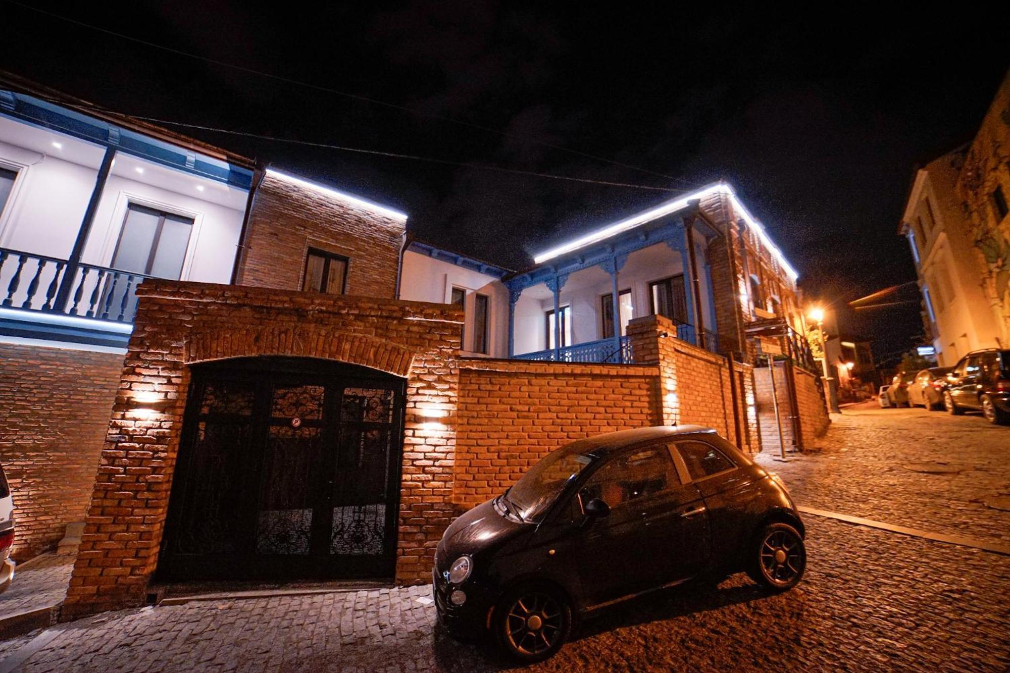 Tbilisee Hotel Тбилиси Экстерьер фото